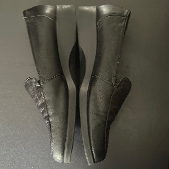 Cobbie Cuddlers Leather SlipOn Cushioned Comfort Loafer Flat Women's 7.5 WIDE - Picture 13 of 16